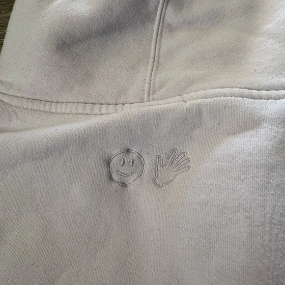 Glossier Women’s Lavender Hoodie with Embroidered Logo Size XL - Picture 2 of 9